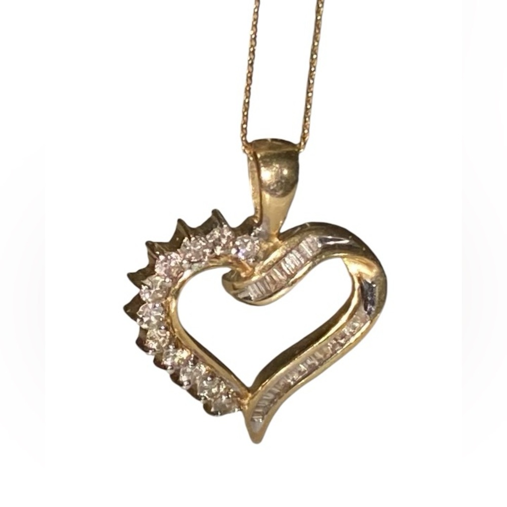 Vintage 10K GoldHeart round Baguette .5CTTW Diamonds w/14k Italian box chain - Picture 4 of 9
